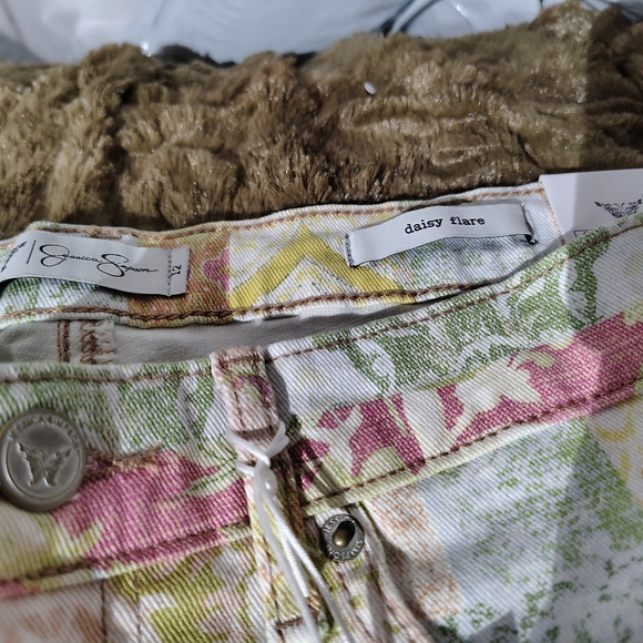 Jessica Simpson Daisy Flare Floral Jeans - Picture 6 of 8